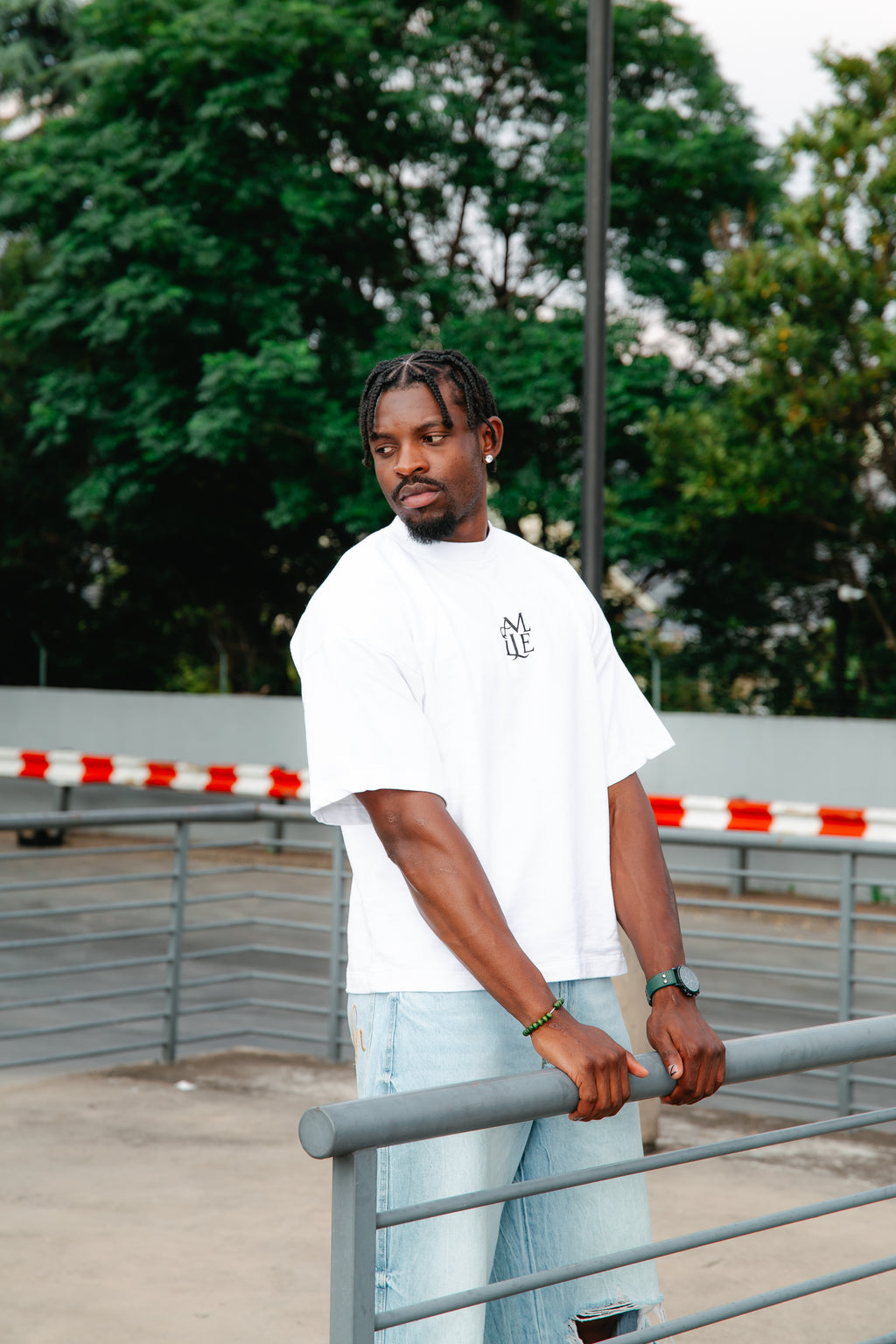 AMALUNE| White Oversized Box Tee