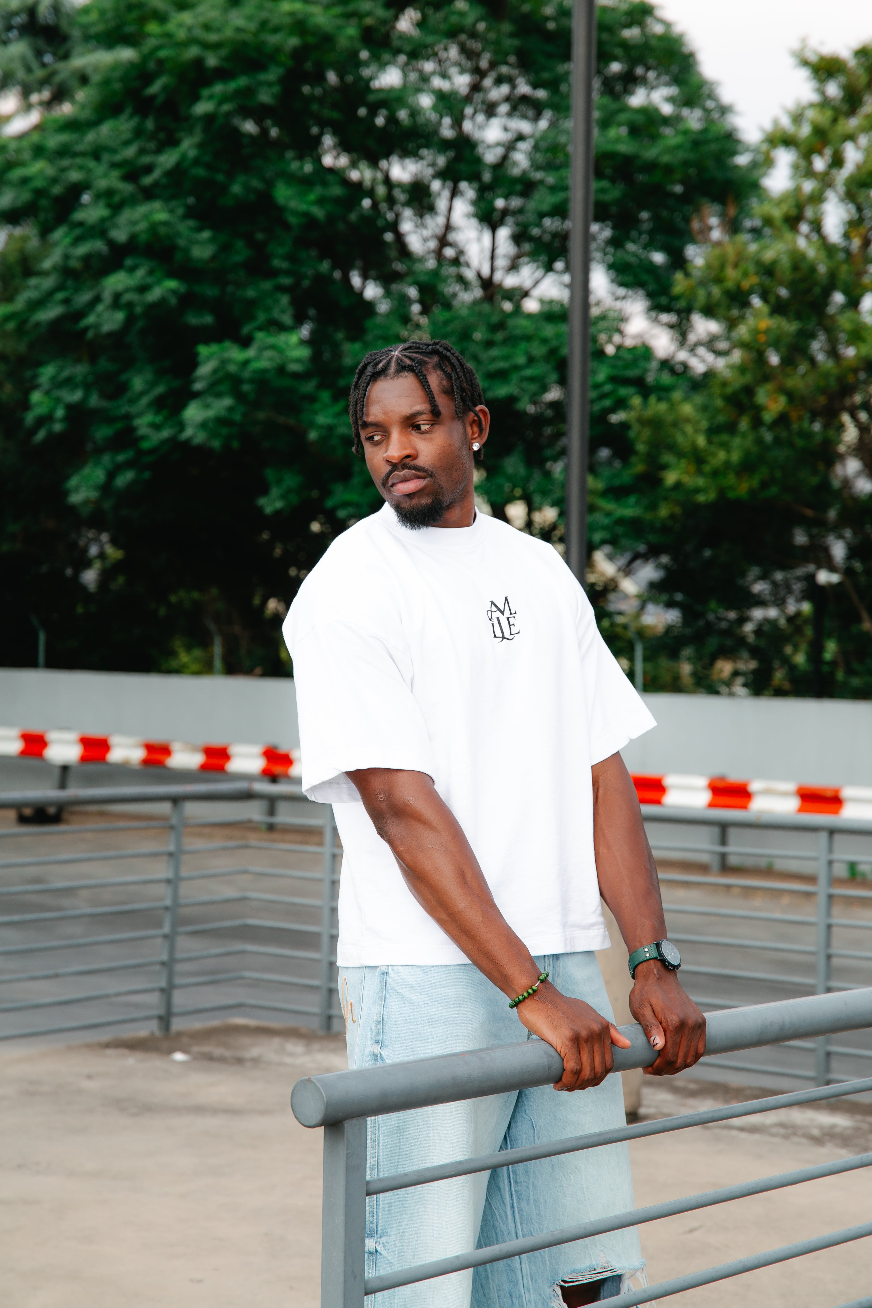 AMALUNE| White Oversized Box Tee